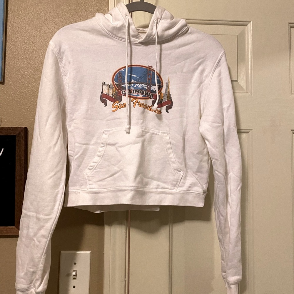 brandy melville cropped white sweater with san francisco and hood